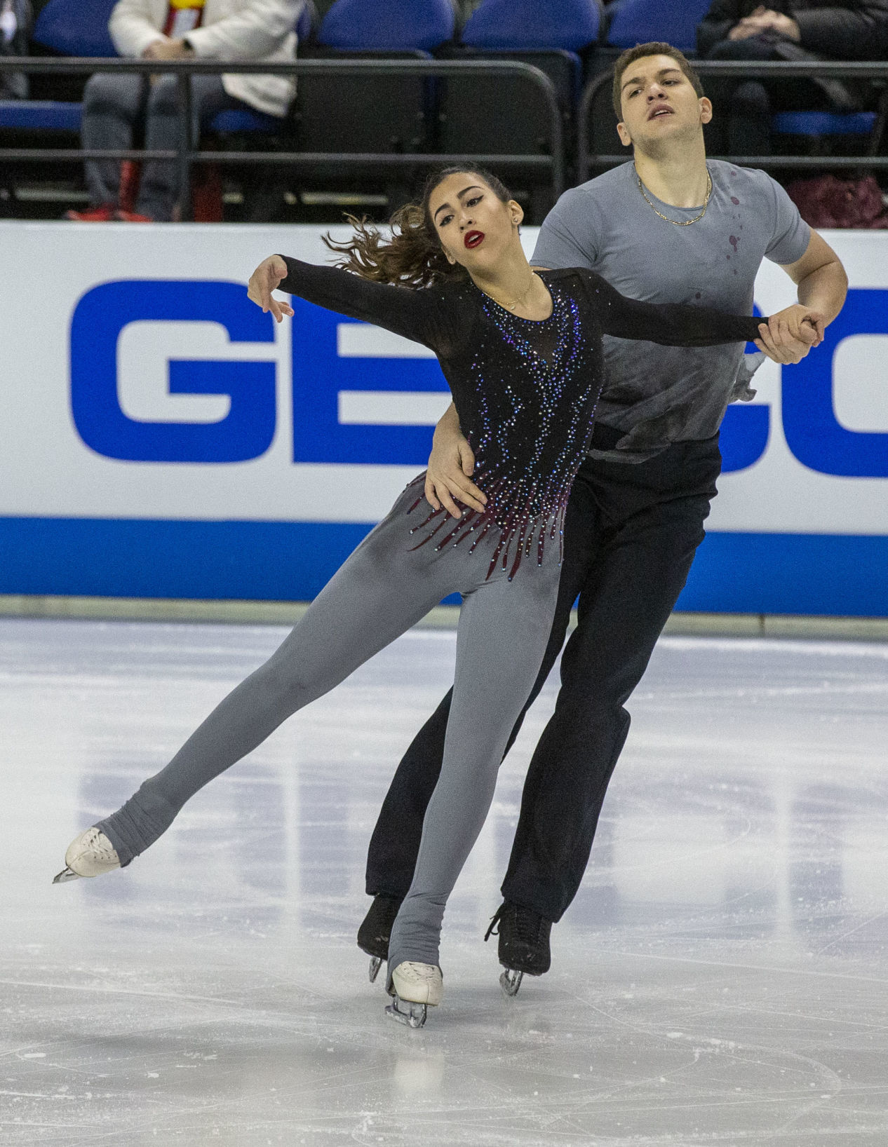 Figure Skating Junior Pairs